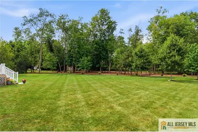 284 Shelburne Place, Hillsborough Township, NJ 08844 - Photo 48