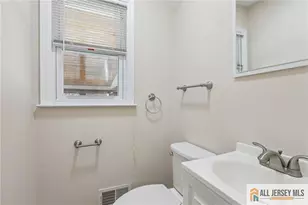 56 Whitehall Rd, Trenton, NJ 08690 - Photo 20