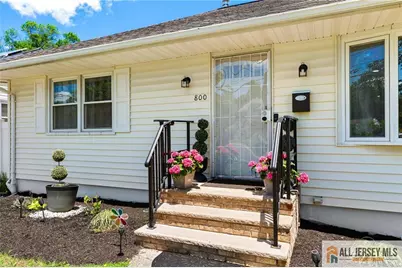 800 N Washington Avenue, Dunellen, NJ 08812 - Photo 4