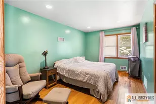 88 Tall Oaks Dr, East Brunswick Township, NJ 08816 - Photo 16
