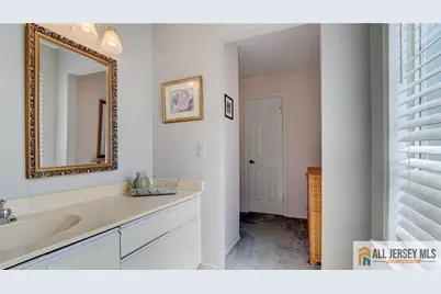 23 Bedfordshire Drive, Monroe Township, NJ 08831 - Photo 28