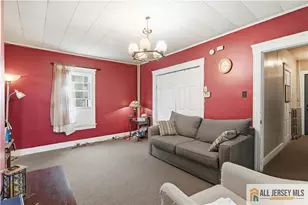 131 Jones Ave, New Brunswick, NJ 08901 - Photo 6