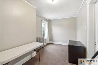 131 Jones Avenue, New Brunswick, NJ 08901 - Photo 12