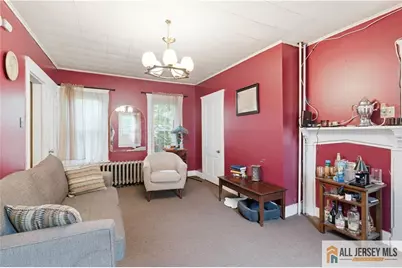 131 Jones Avenue, New Brunswick, NJ 08901 - Photo 8