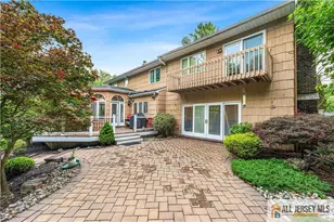 6 Limoli Ct, Edison, NJ 08820 - Photo 10
