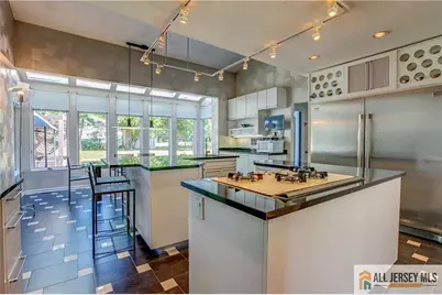 [Address not provided], Edison, NJ 08820 - Photo 10