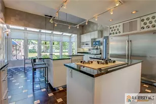 46 Calvert Ave, Edison, NJ 08820 - Photo 10