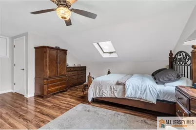 8 Smalley Road, Edison, NJ 08817 - Photo 20