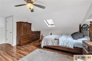 8 Smalley Rd, Edison, NJ 08817 - Photo 20