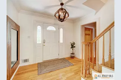 8 Willis Court, East Brunswick Township, NJ 08816 - Photo 4
