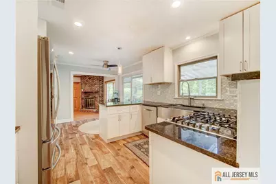 8 Willis Court, East Brunswick Township, NJ 08816 - Photo 8