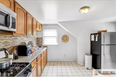 52 Saint Ann Street #2nd F, Carteret, NJ 07008 - Photo 18