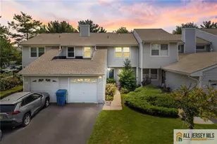 3 Sandpiper Dr, Sayreville, NJ 08859 - Photo 1