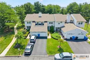 3 Sandpiper Dr, Sayreville, NJ 08859 - Photo 30