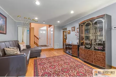 73 Malibu Drive, Eatontown, NJ 07724 - Photo 14