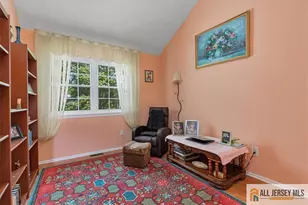 73 Malibu Dr, Eatontown, NJ 07724 - Photo 20