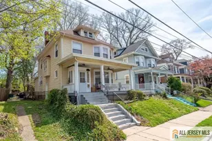 28 Oak Ln, Trenton, NJ 08618 - Photo 1