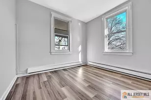 2 Columbus Pl, Bound Brook, NJ 08805 - Photo 2