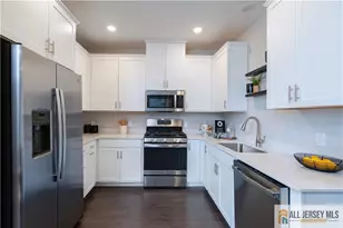 151 John Vanzandt Dr, Hopewell Township, NJ 08534 - Photo 12