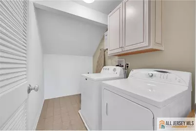 73 Brandywine Drive, Old Bridge Township, NJ 07747 - Photo 20
