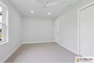 101 Saint Stephens Avenue, Woodbridge Township, NJ 08832 - Photo 16