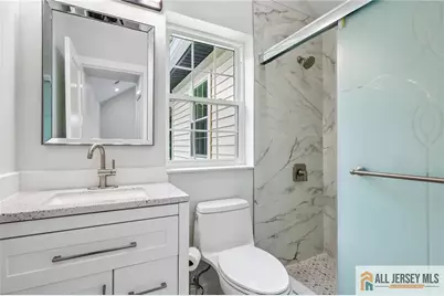 101 Saint Stephens Avenue, Woodbridge Township, NJ 08832 - Photo 14