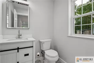 101 St Stephens Ave, Woodbridge Township, NJ 08832 - Photo 10