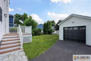 [Address not provided], Metuchen, NJ 08840 - Photo 32