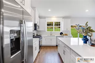 110 Fred Clark Dr, Pennington, NJ 08534 - Photo 6