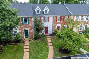 19 Folkstone Ct, North Brunswick Township, NJ 08902 - Photo 2
