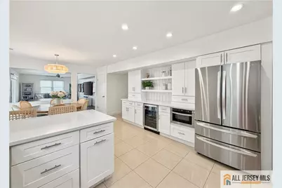 26 Surrey Drive, Old Bridge Township, NJ 08857 - Photo 4