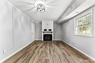 14 Mayling Ct, Edison, NJ 08837 - Photo 24