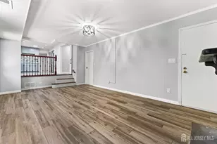 14 Mayling Ct, Edison, NJ 08837 - Photo 20