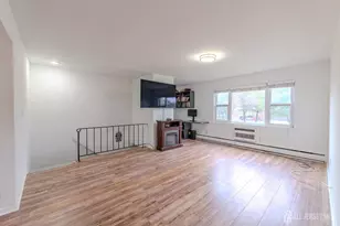 72 Fox Rd, Edison, NJ 08817 - Photo 6