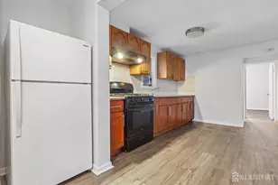 219 Seaman St, New Brunswick, NJ 08901 - Photo 6