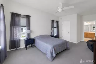 64 Viineyard Ct, Monroe Township, NJ 08831 - Photo 8
