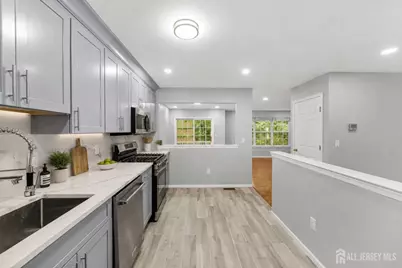 259 Retta Court, Piscataway Township, NJ 08854 - Photo 10