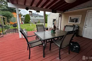 73 Hagaman St, Carteret, NJ 07008 - Photo 8