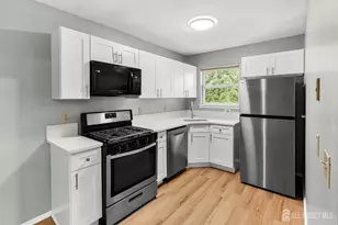 351 Ventnor Ct, Piscataway Township, NJ 08854 - Photo 8