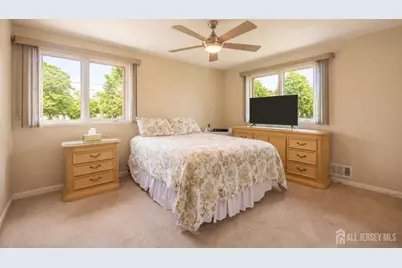 89 Madison Street, Iselin, NJ 08830 - Photo 10