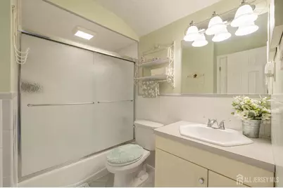 89 Madison Street, Iselin, NJ 08830 - Photo 14