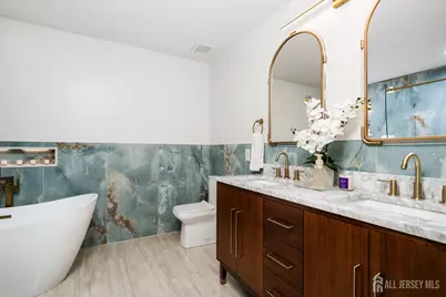 604 Creststone Circle, South Brunswick Township, NJ 08540 - Photo 20
