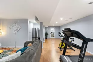 604 Crest Stone Cir, South Brunswick Township, NJ 08540 - Photo 30