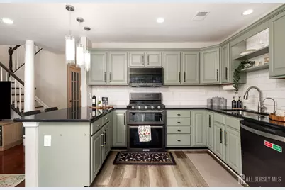 604 Creststone Circle, South Brunswick Township, NJ 08540 - Photo 12
