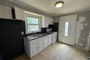 65 Lehigh Ave, Piscataway Township, NJ 08854 - Photo 14