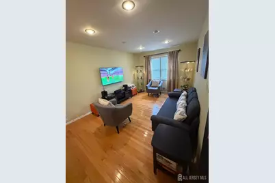 652 Holly Lane, North Brunswick Township, NJ 08902 - Photo 8