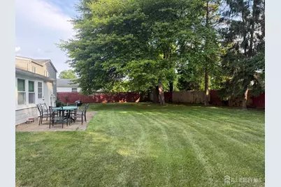 652 Holly Lane, North Brunswick Township, NJ 08902 - Photo 34