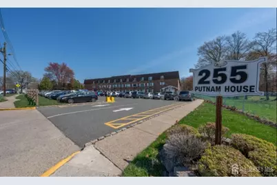 255 Tucker Avenue #233, Union Township, NJ 07083 - Photo 2