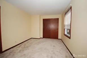6 Heather Ln, Middlesex, NJ 08846 - Photo 22