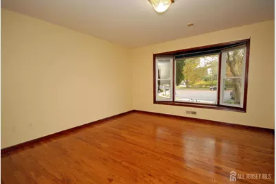 6 Heather Lane, Middlesex, NJ 08846 - Photo 12